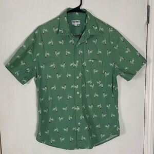 True Craft Green Rooster Pattern Lightweight Shirt Size M